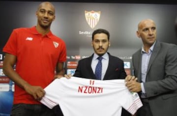 Presentación de Steven N´Zonzi como nuevo jugador del Sevilla.