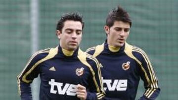 Del Bosque duda entre Xavi y Villa