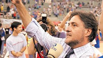 <b>ADIÓS.</b> Pepu se despide aunque podría ser un hasta luego.