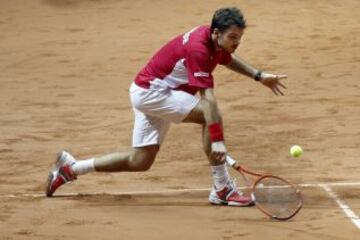 Stanislas Wawrinka derrotó por 6-1, 3-6, 6-3 y 6-2 a Jo-Wilfried Tsonga y mañana competería en el dobles.