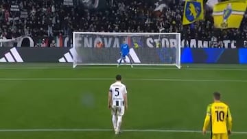 Penalti en el 85′ para ganar y meterse en Champions: la decadencia de la Juventus explicada en este lanzamiento