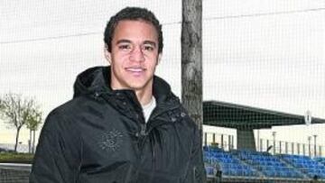 <b>GOLEADOR. </b>Rodrigo, en Valdebebas, espera marcar fuera.