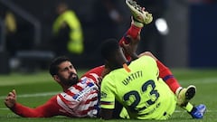 Umtiti to return to Barcelona for further 'conservative treatment'