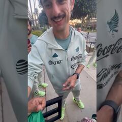 La reacción viral de Jordi Cortizo cuando un fan le pide ir a Chivas