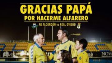 Cartel del partido con la saga Barragán vistiendo la camiseta del Alcorcón.