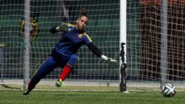 Sara Serrat, guardameta de la Selecci&oacute;n y del Sporting de Huelva.