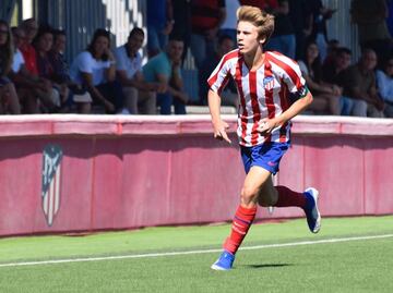 Barrios, durante un partido con el Juvenil. 