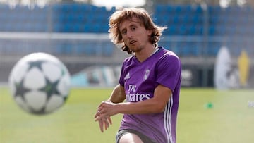 Ya esta recuperado. Modric, ayer, en la sesión de la mañana.
