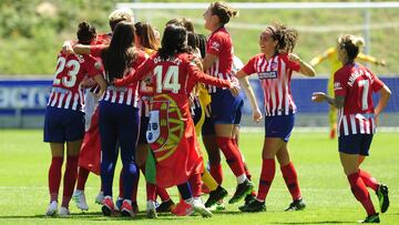 El Atlético Femenino celebra el título de la Liga Iberdrola