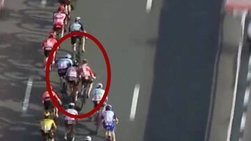 La maniobra de Morkov que dejó a Gaviria fuera del sprint