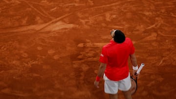 Tennis - French Open - Roland Garros, Paris, France - June 6, 2025 Serbia's Novak Djokovic during his semi final match against Italy's Jannik Sinner REUTERS/Stephanie Lecocq