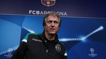 Soccer Football - Champions League - Sporting CP Press Conference - Camp Nou, Barcelona, Spain - December 4, 2017 Sporting coach Jorge Jesus during the press conference REUTERS/Sergio Perez