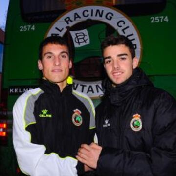 BABY-RACING. Fede San Emeterio y David Concha, ayer, justo antes de salir hacia Almería.