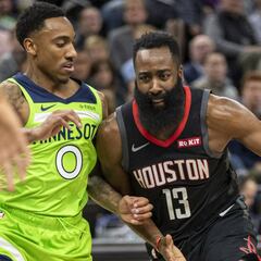 Harden bate su marca personal de tiros, mete 49 puntos y gana