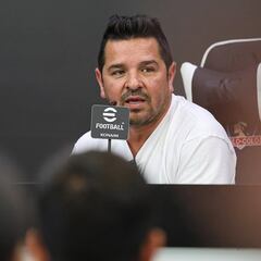 Tapia asume y sorprende a todos con la fórmula para los cambios que esperan en Colo Colo