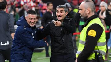 20/12/2023 PARTIDO PRIMERA DIVISION
ATHLETIC DE BILBAO - LAS PALMAS
ERNESTO VALVERDE y GARCIA PIMIENTA
SALUDO ENTRENADORES