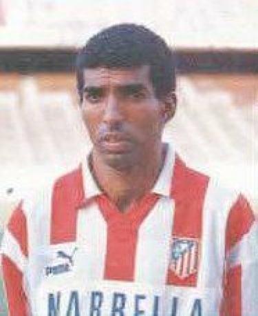 El delantero de Rio de Janeiro jugó en el Cádiz antes de vestir la elástica rojiblanca. En el club madrileño únicamente estuvo un año, con una cesión en el Club Atlético Marbella. Tras ello fichó por el Fluminense.