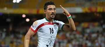 Puede ser la nueva figura del fútbol iraní e incluso ya marcó el único gol de Irán en la Copa del Mundo de Brasil 2014 ante Bosnia Herzegovina.