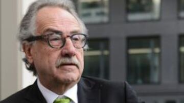 Decio de María presente en Zurich para elegir al nuevo presidente de FIFA