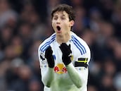 Aaronson y Robinson, cara a cara en Elland Road