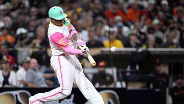 Manny Machado empata el récord histórico como máximo jonronero de San Diego Padres