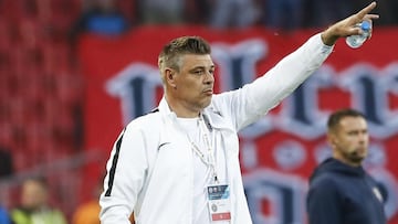 Savo Milosevic, despedido como seleccionador bosnio 