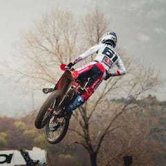 Podio y frenazo para Prado