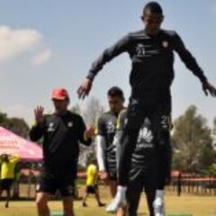 Tesillo: “No me disgusta que me comparen con Meza"