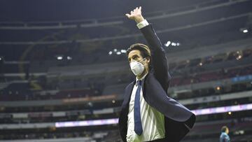   Santiago Solari America Head Coach during the game America vs Pachuca, corresponding to second leg match Quarterfinal of the Torneo Clausura Guard1anes 2021 of the Liga BBVA MX, at Azteca Stadium, on May 16, 2021.
 
 &lt;br&gt;&lt;br&gt;
 
 Santiago Solari Director tecnico de America durante el partido  America vs Pachuca, correspondiente al partido de vuelta de los cuartos de final del Torneo Clausura Guard1anes 2021 de la Liga BBVA MX, en el Estadio Azteca, el 16 de mayo de 2021.