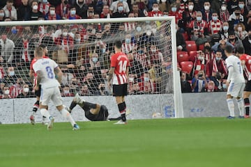 Benzema anotó el 0-1 en el minuto 3 del partido.