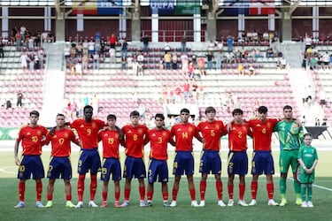 Izan Merino coge peso en la Sub-19 tras renovar con el Málaga