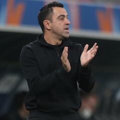 Barcelona: Xavi 'open to anything' amid Koeman job rumours