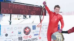 Jan Farrell posa tras lograr su tercer puesto en la prueba de esqu&iacute; de velocidad en Canad&aacute;.