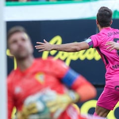 El Málaga impone su autoridad