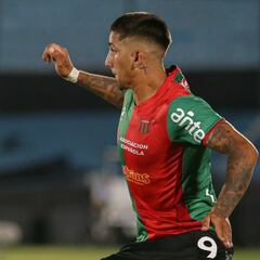 El Almería vende a Olivera a Los Ángeles