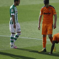 Correia se va con muletas; Soler y Racic sufren lesiones musculares