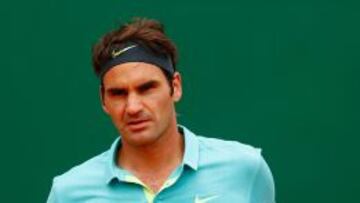 Federer solventa sin problemas su estreno ante Chardy