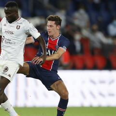 Draxler salva al PSG en el descuento con dos jugadores menos