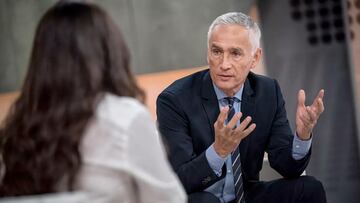 El periodista Jorge Ramos durante una entrevista.