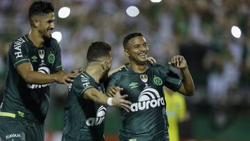 La Chape vence a Nacional 5 meses despu¨¦s de la tragedia