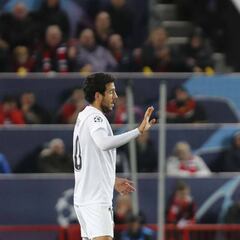 Parejo se perderá el duelo contra el Barcelona por sanción