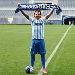 De Aarón Ñíguez a Sadiku: seis jugadores con su futuro en el aire