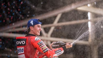 Fernando Alonso y Marc Márquez: Lo que tienen en común cuando se visten de rojo