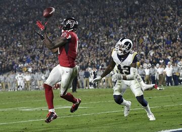 El registro de la victoria de los Falcons en Los Angeles