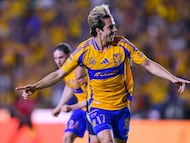 Francisco Sebastian Cordova celebrates his goal 1-1 of Tigres during the 15th round match between Tigres UANL and Monterrey as part of the Liga BBVA MX, Torneo Clausura 2025 at Universitario Stadium, on April 12, 2025 in Monterrey, Nuevo Leon, Mexico.