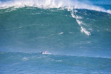 TUDOR Nazar¨¦ Tow Surfing Challenge presented by Jogos Santa Casa.