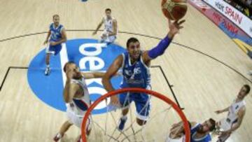 Bourousis (Grecia) supera a Krstic (Serbia).