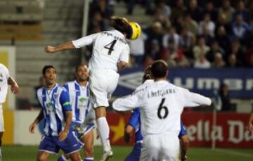 En liga se estrenaría como goleador ante el Málaga en La Rosaleda. Rematando de cabeza una falta lateral. 