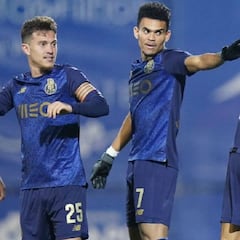 Luis Díaz anota y asiste en la goleada de Porto sobre Vizela