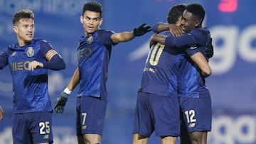 Luis Díaz anota y da asistencia en goleada de Porto sobre Vizela.